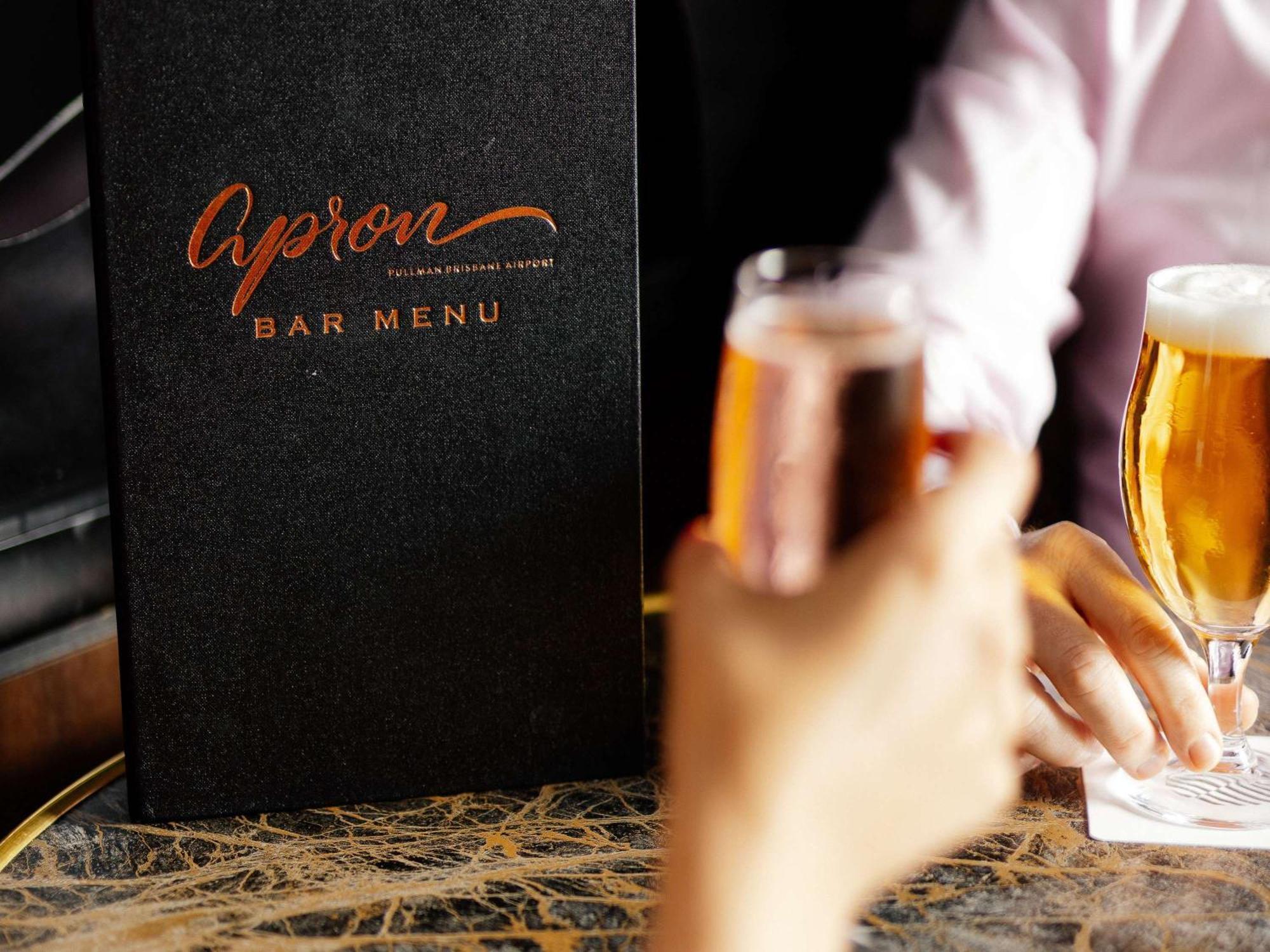 Pullman Brisbane Airport Hotel Exterior foto A bar menu